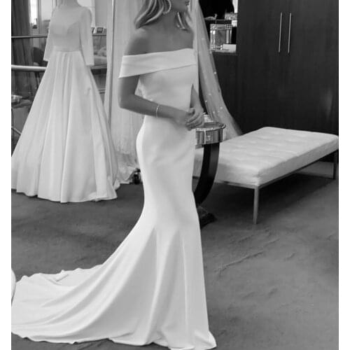 Elegant Long Off Shoulder Mermaid Satin Evening Dresses with Train Floor Length Zipper Back Pleated Formal Party Gowns for Women