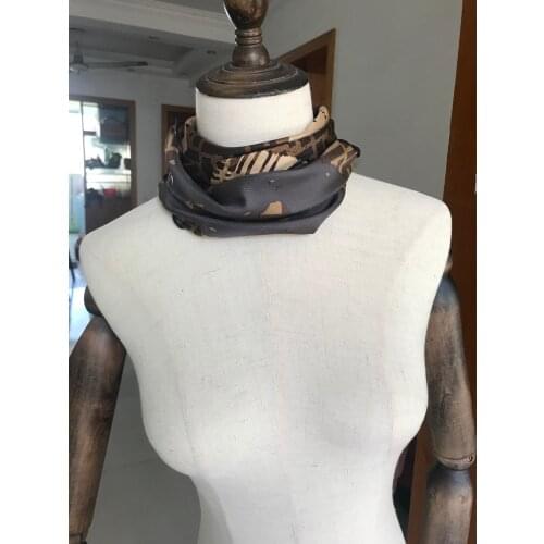 2019 new arrival spring autumn classic 100% pure silk scarf twill hand made roll 90*90 cm shawl wrap for women lady