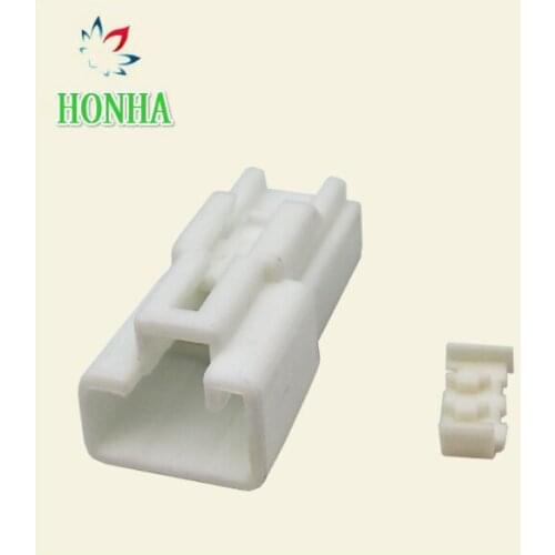 Free shipping 7282-1030 3 pin male auto connector automotive wiring harness connector