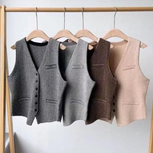 Runway Fashion Women Vest 2021 High Quality Winter Sleeveless V-Neck Single Breasted Plaid Knitted Cashmere Solid Vest