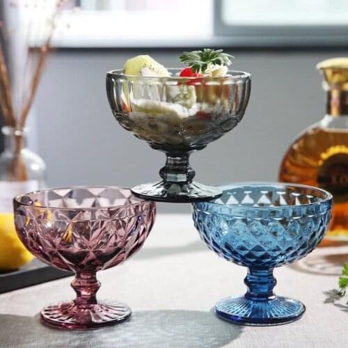 2 pcs / lot Salad Glass Bowl Russian Retro Relief Salad Ice Cream Shake Goblet 300ml Cup Banquet Wedding Party Household Items