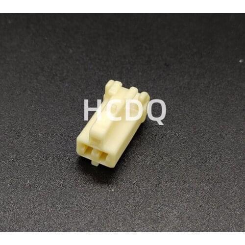 The original 90980-10860 2PIN automobile connector plug shell and terminal are supplied from stock