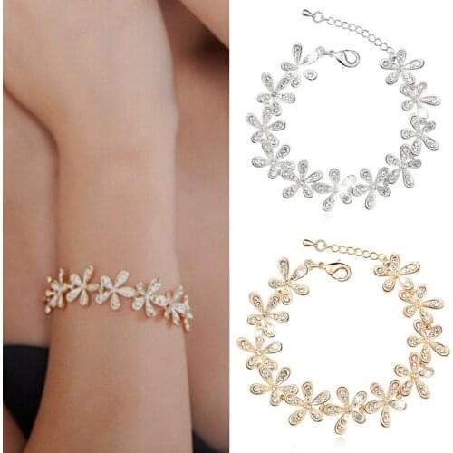 2Lovely Crystal Snowflake Bracelet Women Vintage Jewelry Valentines Gift For Couple Lovers Adjustable Chain Beads Bangle