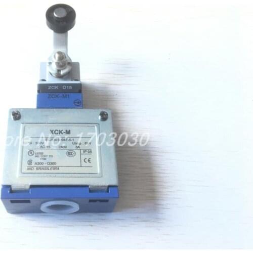 400VAC/4A 240VAC/3A NC NO Momentary Parallel Roller Limit Switch XCK-M