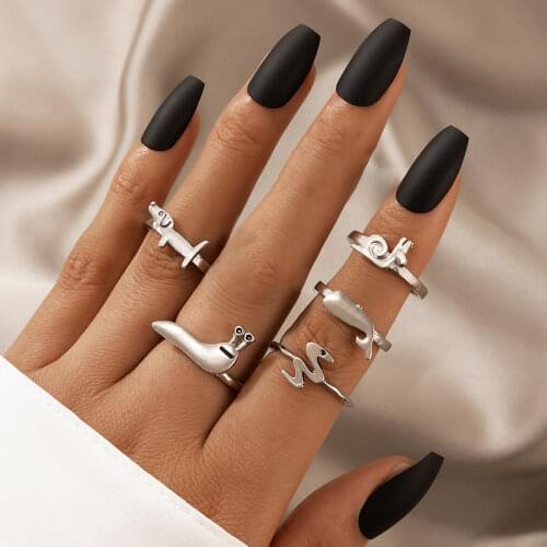 Tocona 7pcs/sets Snake Joint Cute Ring Sets Silver Color Lovely Animal Giraffe Snails Alloy Metal Party Jewelry кольца 20372