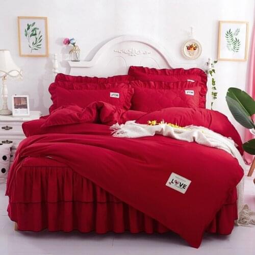 Luxury watermelon red solid color bedding set princess style cotton bed skirt bed skirt with skirt lace lace duvet cover 4pc set