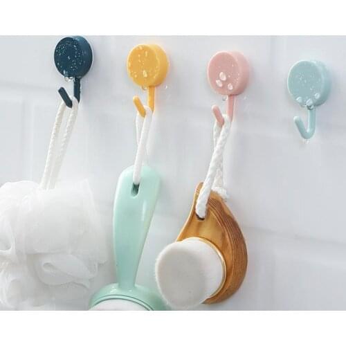 10 Pcs / Lot Solid Two Color Mix Free Punching Door Nail Small Hook Clothes Mounted Bathroom Accessories Home Living Decorative