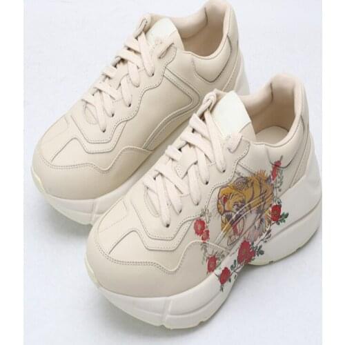 New 2021 Brand Men and women couple shoes Comfortable Casual fashion High quality fabric Anti-slip and wear-resistant