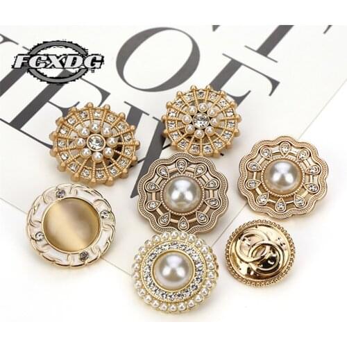 Fashion Women Clothes Buttons for Needlework Sewing Accessories DIY 20mm Snaps for Clothes Pearl Rhinestone Buttons for Clothing