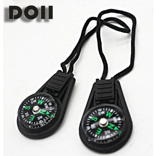 1 Pcs Keychain Compasses Multifunctional Metal Carabiner Mini Compass Gear Survival Keychain Outdoor Tools For Camping Hiking