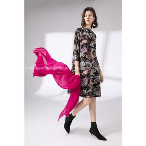 HOT SELLING Miyake fold Retro print three quarter half TURLIENECK Straight dress IN STOCK