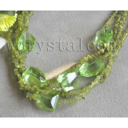 Natural Peridot Chip Green Glass Crystal Cut Necklace