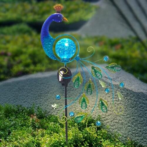 2021 New Design Home Decoration Garden Metal Colorful Peacock Solar Lights Stake Waterproof Landscape Outdoor Lights Accessories