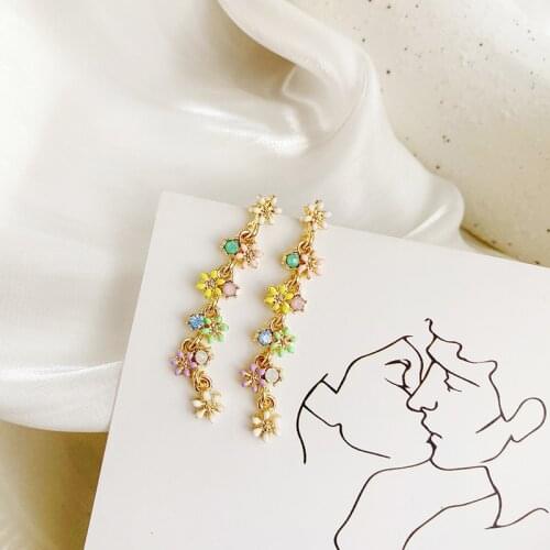 Japanese Style Cute Long small Flowers Water Drop Earrings Clip Colorful Sweet Flowers Clip On Earrings For Women Lady