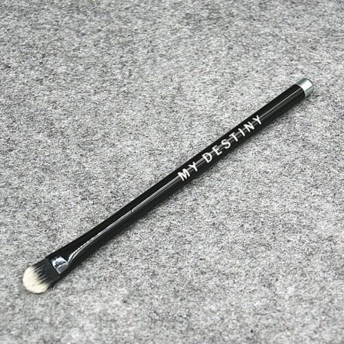 MJ Style Precision Eye Shadow Brush Metal Handle Flat Tapered Eye Concealer Makeup Brush Cosmetic Tool