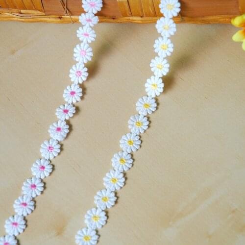 2Yards 1.5CM Embroidered Yellow Pink Daisy Trims Cute Flower Lace Trimmings Sew On Patch Wedding Appliques For Evening Dress DIY