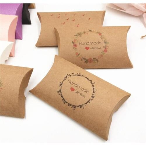 12Pcs/Lot Handmade With Love Flower Bird Pattern Kraft Paper Pillow Boxes For Aromatherapy Candle Gifts Package Container Boxes