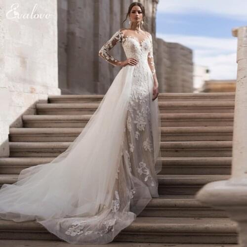 EVALOVE Elegant Scoop Neck Long Sleeve Mermaid Wedding Dress Customized Gorgeous Appliques Detachable Train Princess Bridal Gown