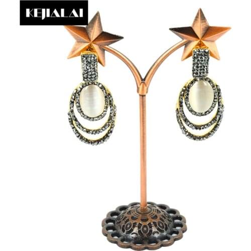 Women Vintage Natural Shell Pendant Dangle Earrings Freshwater Pearl Charm Paved with Circle Zirconia Rhinestone Girls Jewelry