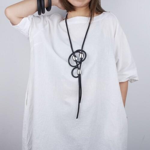 JID Trendy Black Circle Pendant Necklace Harajuku Adjustable Circles Necklace Women Neck Decoration Collar Jewelry Handcrafted