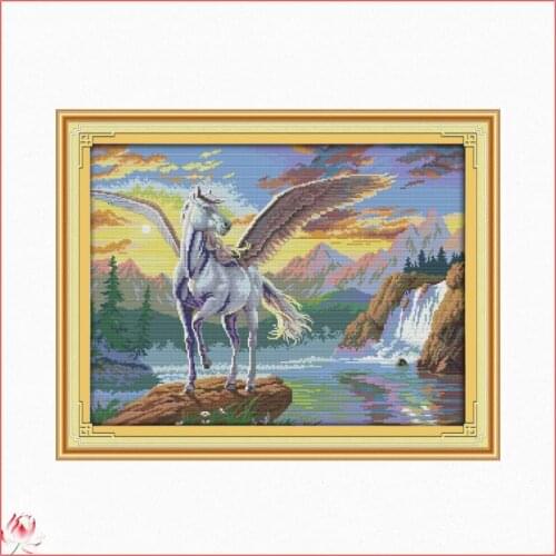 Flying Horse Count Cross Stitch Kits DIY Landscape Pattern 14CT 11CT Embroidery Set Needlework Home Decoration Craft Painting