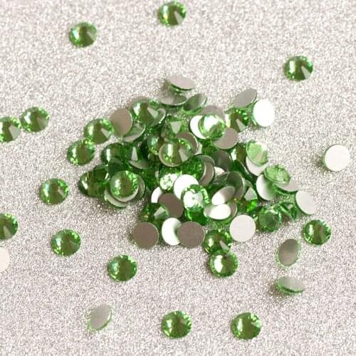 YANRUO 2058NoHF Peridot No Glue Flat Back Rhinestones non Hot Fix Strass Glass Nails Crystal Stones For Clothes