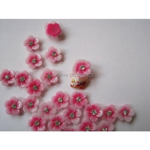 RF10-3 30pcs Cute Hot Pink Flower with Rhinestone Shape Nail Resin Decoration Outlooking