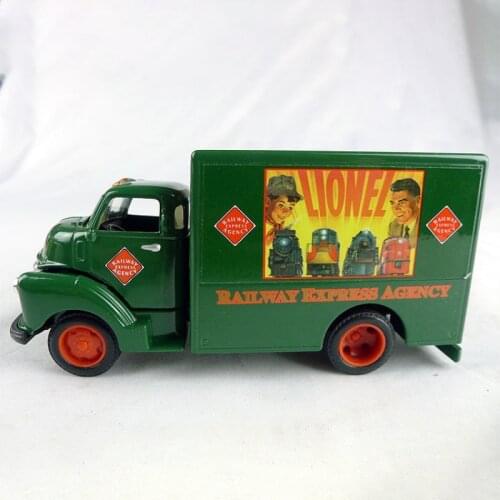 Diecast 1:43 Scale Railway Chevy VV Van Chevrolet Alloy Van Truck Model Cars Static Display Adult Collection Mini Toys Boys Gift