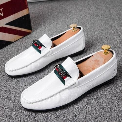 Pu Leather Casual Shoes Fashion Luxury Designer Driving Shoes Moccasins Soft Comfortable Men Sneakers Slip-On Mens Loafers