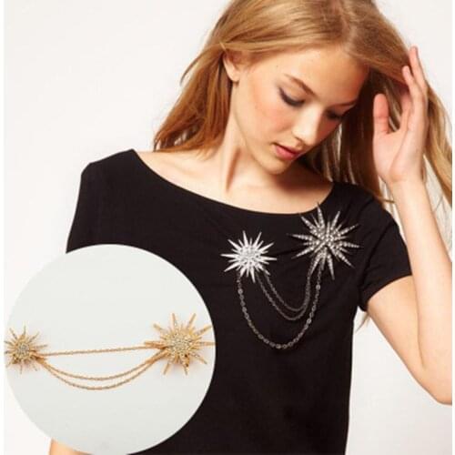 Wholesale Popular Exaggerated Jewelry Inlaid Star Tassel Chain Collar Pin Snowflake Brooch For Women Feature Namour Charm Gift