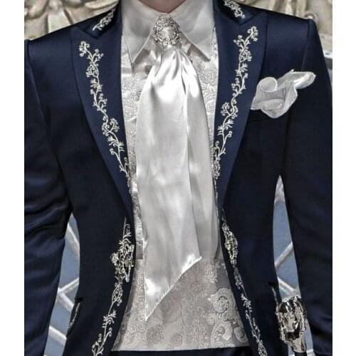 Latest Coat Pant Designs Navy Blue Embroidery Italian Men Suit Slim Fit Gentle Prom Party Custom Dinner Men Tuxedo 2 Piece Tern