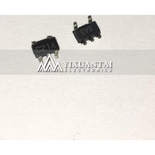 20pcs/lot Free shipping 100% original LM2703MFX-ADJ S48B LMH6642MF A64A LMV7235M5 C21A XN1114 78 SOT23-5