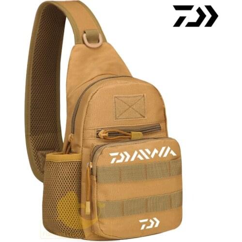 2021 New Mens Outdoor Fishing Bag Multi-function Messengers Bag Camouflage Cycling Shoulder Bag Tactical Waterproof Chest Bags