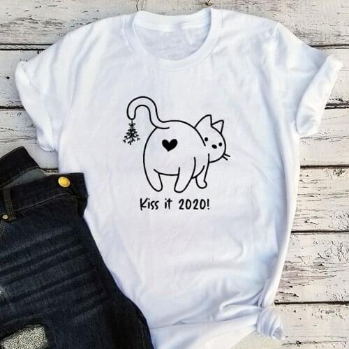 Kiss It 2020 Shirt Kawaii Woman Tshirts Funny 2021 Tee New Year Graphic Tees Gothic Ladies Tops 2021 Cartoon XL