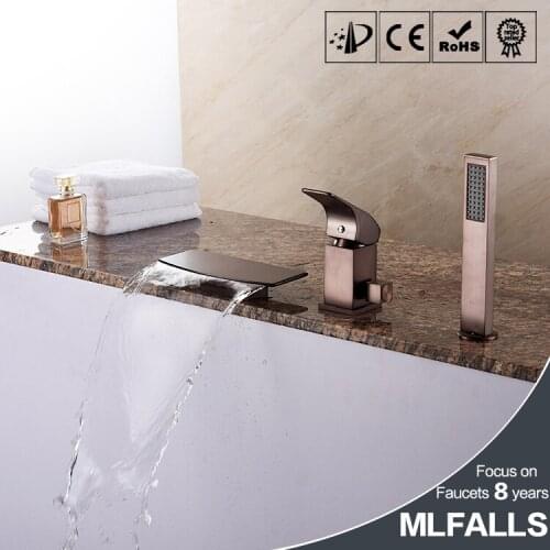 Antique Roman Tub Waterfall / Widespread / Handshower Included with Ceramic Valve Two Handles Five Holes for Oil-rubbed Bronze