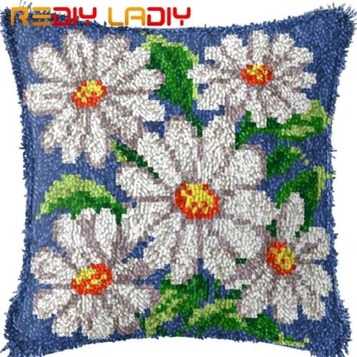 Latch Hook Cushion Daisy Flowers Pre-Printed Canvas Cushion Cover Acrylic Yarn Crochet Pillow Case Kit Hobby & Crafts Home Decor