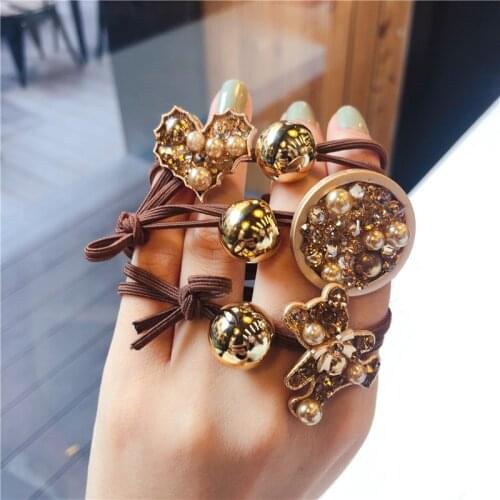 Heart-shaped Pearl Golden Hair Accessories Elastic Hair Bands For Women Vintage Yellow Pearl Bear Metal Hair Tie Ropes Wholesale