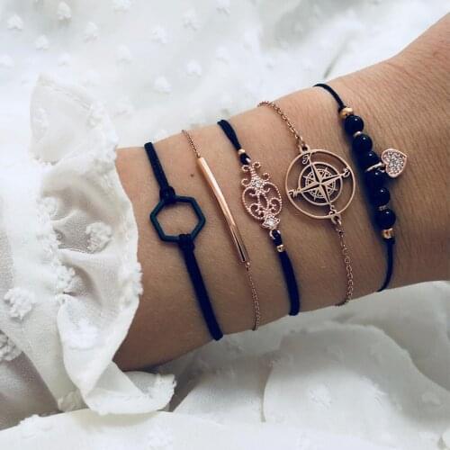 Vintage Gold Color Compass Flower Heart Bracelets For Women Black Beaded Chain Hexagonal Bracelet Fashion Jewelry A686