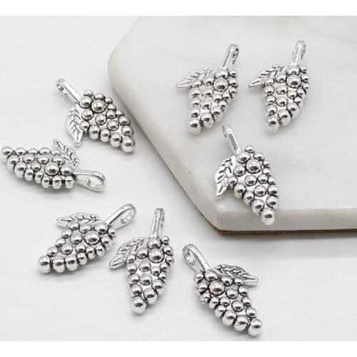 6 Charm Antique Silver Grape Alloy Pendant Jewelry DIY Metal Bracelet Necklace Keychain Jewelry