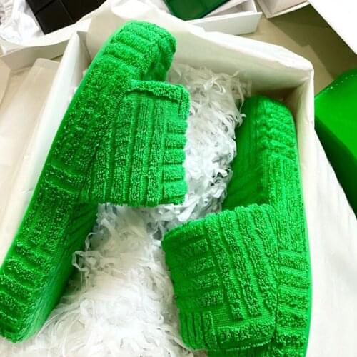 2022 Green Winter New Brand Women Slipper Fashion Green Fur Slides High Quality Soft Sole Comfort Open Toe House Flip Flops