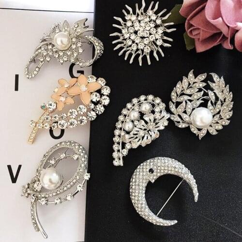 Fashion Rhinestone Pearl Brooches Wedding Party Causal Office Brooch Pins Women Girls Gift Jewelry Accesorries