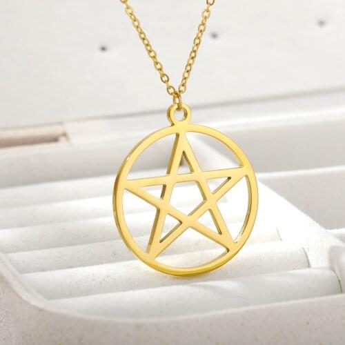 Five-Pointed Star Necklace For Women Stainless Steel Gold Cute Vintage Round Pentagram Hollow Star Pendant Necklace Jewelry BFF