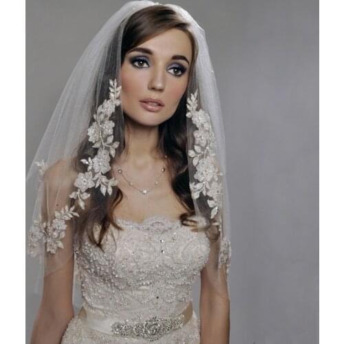 Vintage White Ivory Women Wedding Veil Pearl 2 Layers Bridal Veil With Comb Bridal Veil Elbow Length Short Wedding Accessories