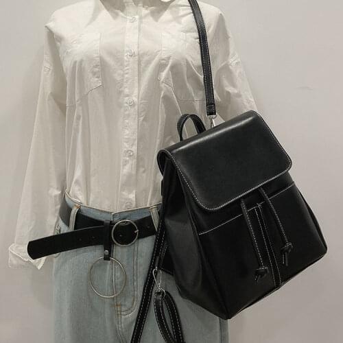 Women 's Backpack 2021 New Korean Style All -Matching Schoolbag Large Capacity Travel Backpack Simple Fashion Personality Bag