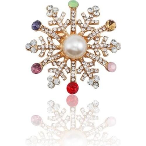 Fashion Snowflake Brooch Pin Rhinestone Pearl Brooches For Women Gold Enamel Pins And Brooches Jewelry Bride Brooch Xmas Gift