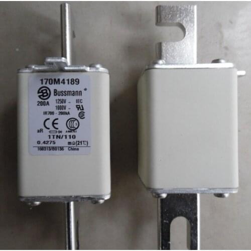 Fuses: 170M4192 350A 1250V / 170M4193 400A / 170M4194 450A 1250V aR