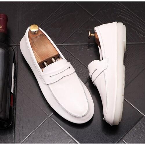 Men White Leather Casual Shoes Fashion Luxury Designer Driving Moccasin Soft Comfortable Men Sneakers Slip-On Mens Loafers
