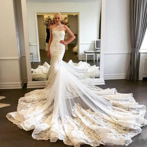 Luxury Design 2021 Long Trail Mermaid Wedding Dresses One Shoulder Lace Tiered Ruffles Tulle Bridal Gown Customize Plus Size Wed