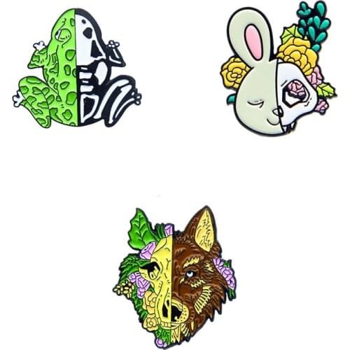 Cartoon Frog And Rabbit Enamel Lapel Pins Badges Cute Women Anime Brooches For Backpack Mini Hijab Pins Metal Badges Art Brooch