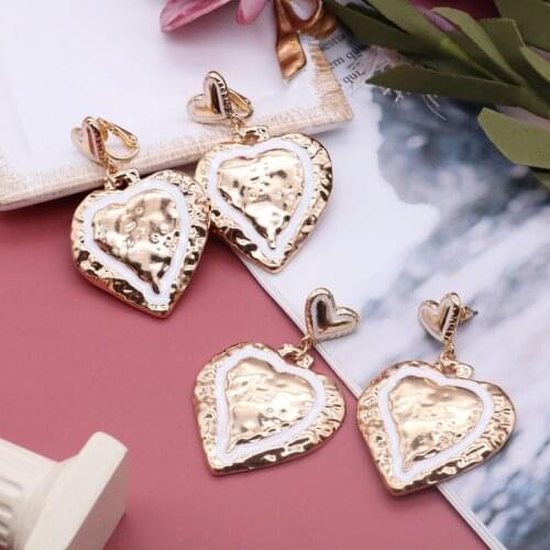 Chunky Statement Earrings Heart Enamel Metal Punk Styles White Enamel Hammered Jewelry